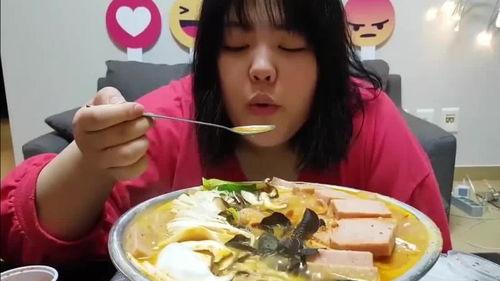 带你吃瓜的梅姐视频大全,带你领略梅姐吃瓜视频的精彩瞬间